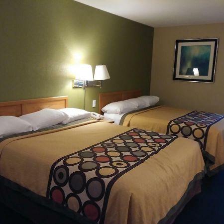 Budgetel Inn & Suites Butler Bagian luar foto